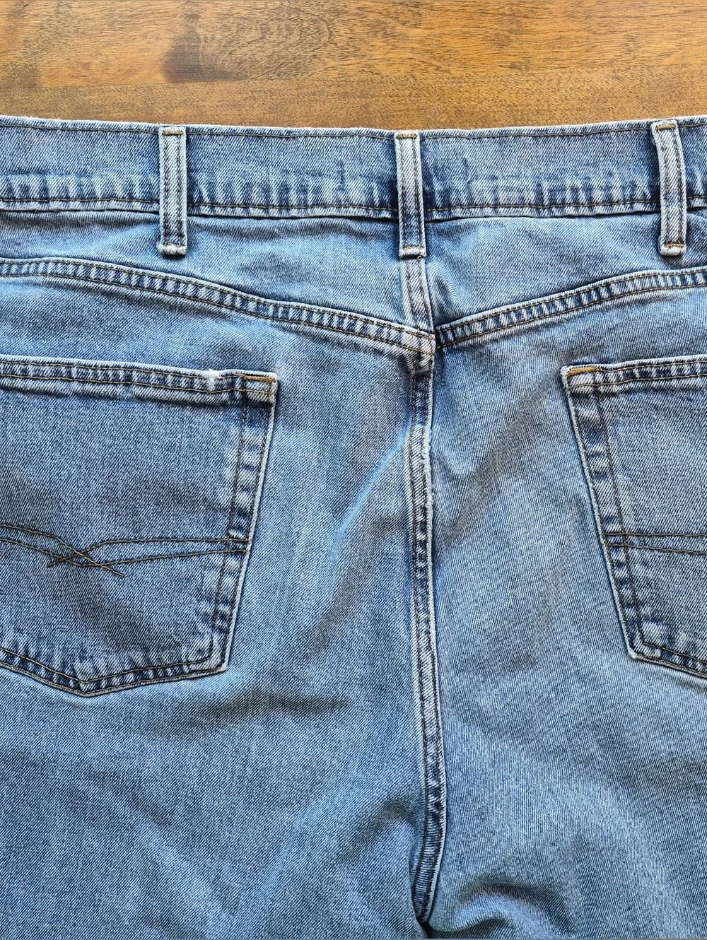 Levi's Jeans Mens 40x28 Signature Gold Relaxed Straight Stretch Denim Light Wash
